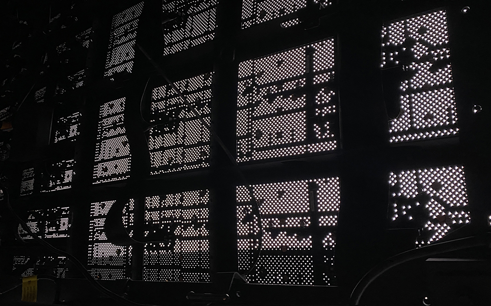 led 3